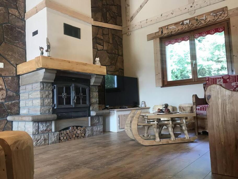 Chalet Spa Le Diamant Nathalie Mn La Rouge Ла-Бресс Экстерьер фото